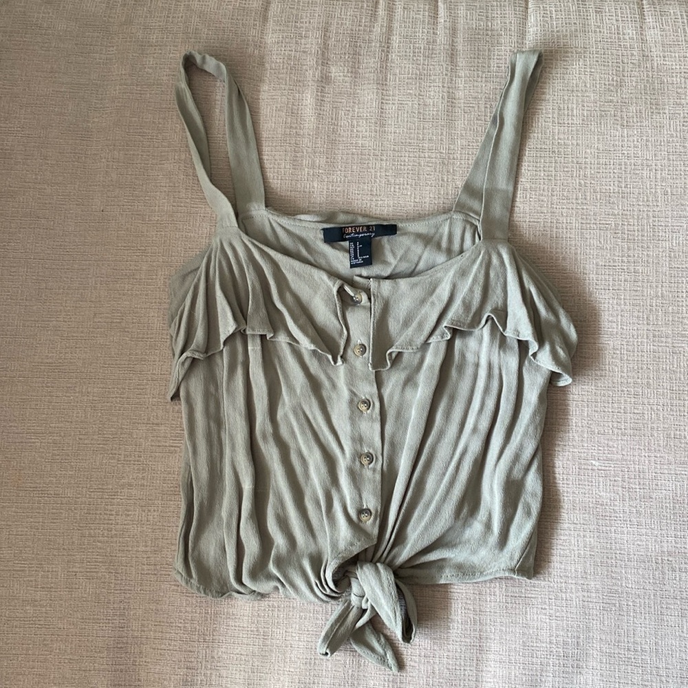 Forever 21 Cropped top